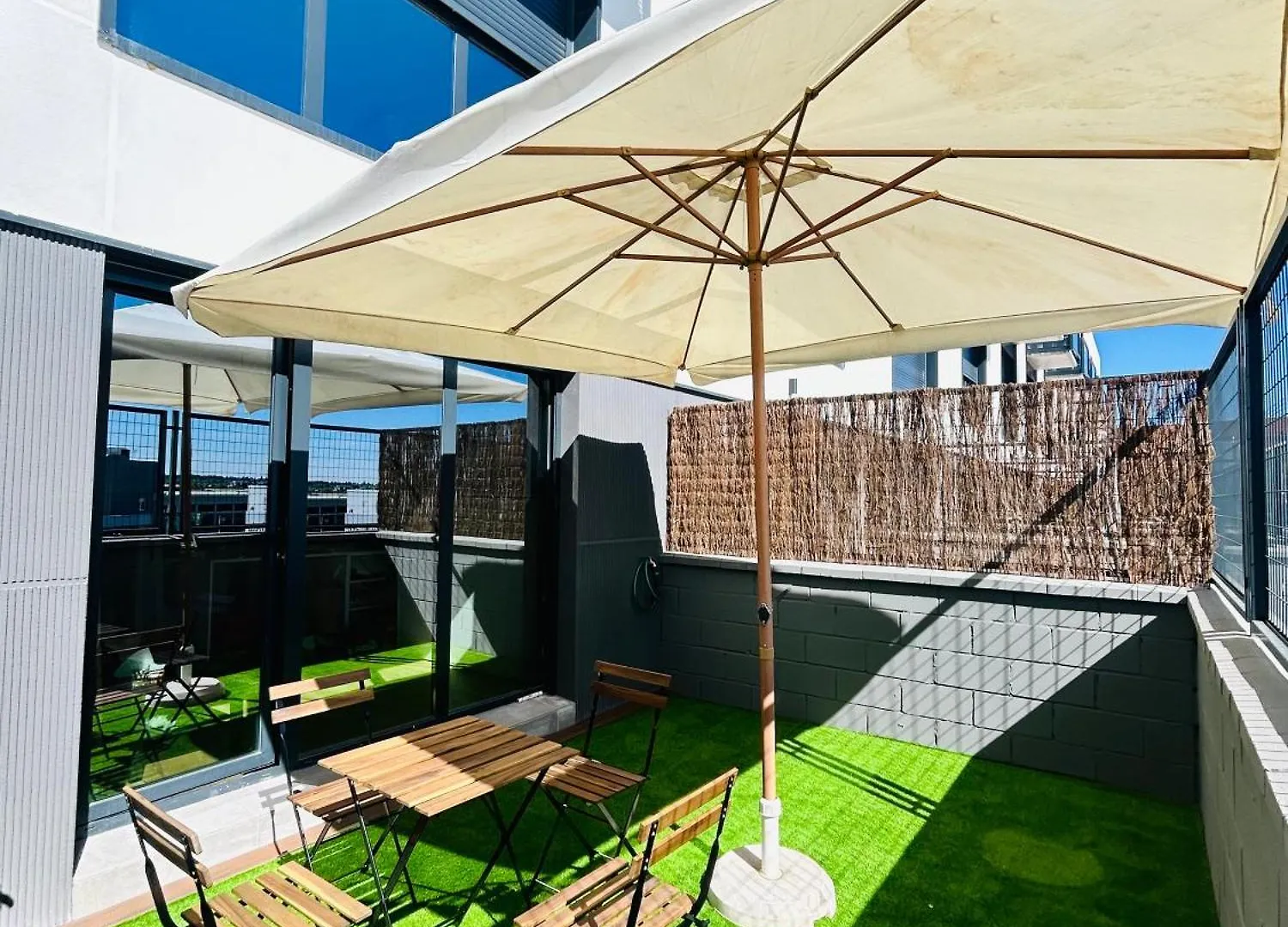 Апартаменты Loft 29 Con Piscina, Terraza, Jardin Y Netflix Сан-Себастиан-де-лос-Рейес Испания